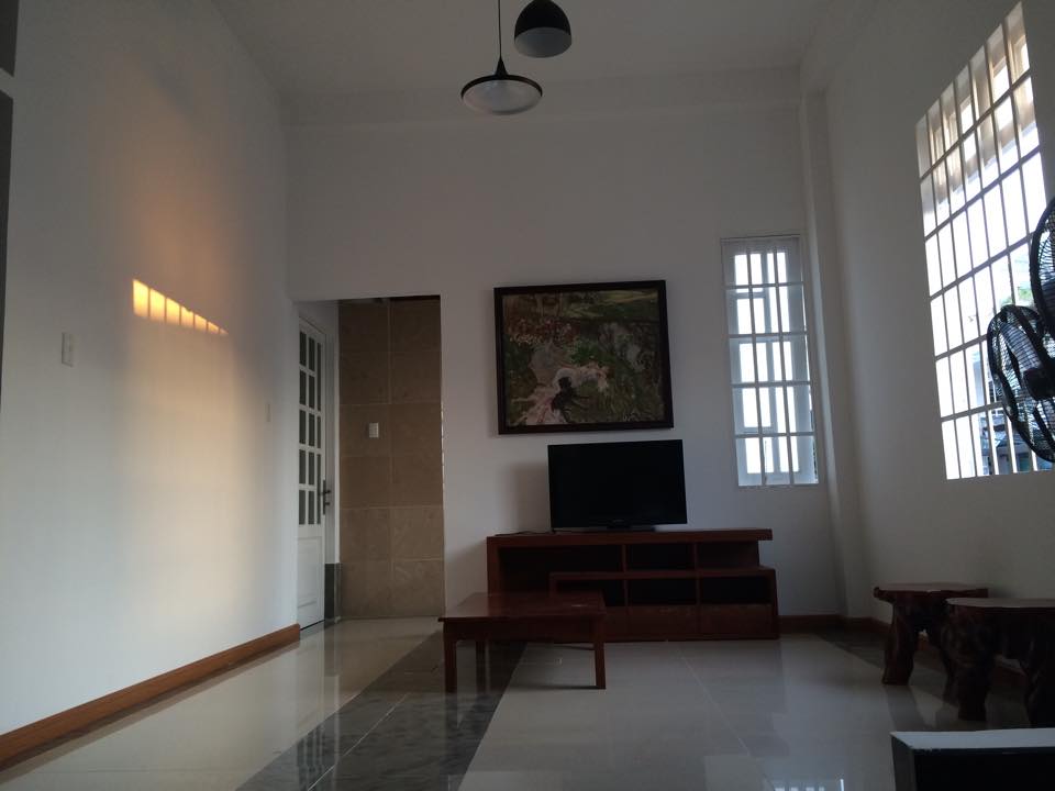Bán nhà HXH đẹp lung linh Q.1 4mx14m P.Tân Định, giá rẻ nhất Sài Gòn 4134051