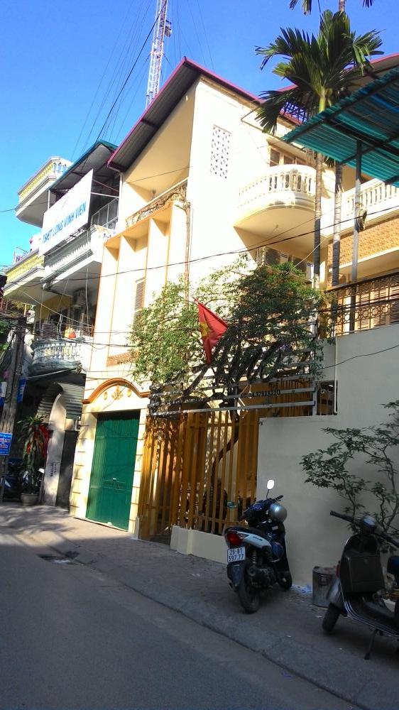 Cho thuê nhà riêng tại đường Hoàng Hoa Thám, Ba Đình, Hà Nội, DTSD 330m2, giá 22 triệu/tháng 5926728