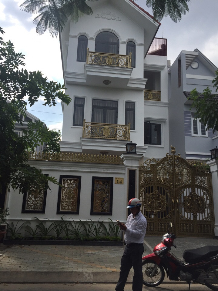 Bán gấp căn biệt thự Nam Long Phú Thuận, Q7, DT 8x18m. Giá cực hot 12.5 tỷ 5997358