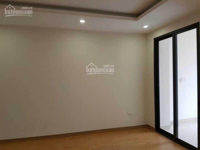 Cho thuê căn hộ FLC 36 Phạm Hùng, nhà mới tự hoàn thiện thiết kế 2 phòng ngủ sáng, view đẹp 6009352