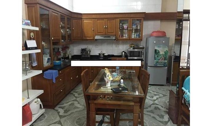 Cho thuê nhà tại Trần Quang Diệu, Đống Đa, giá 35tr/th, DT 77m2, 4,5 tầng 6138012