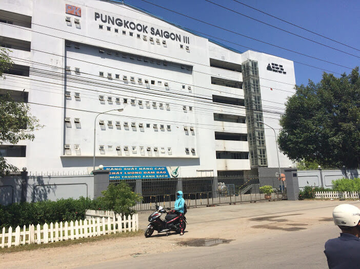 Bán nhà 1 trệt 1 lầu gần khu công nghiệp VSIP An Phú, Thuận An giá 790tr sổ hồng riêng 6186030