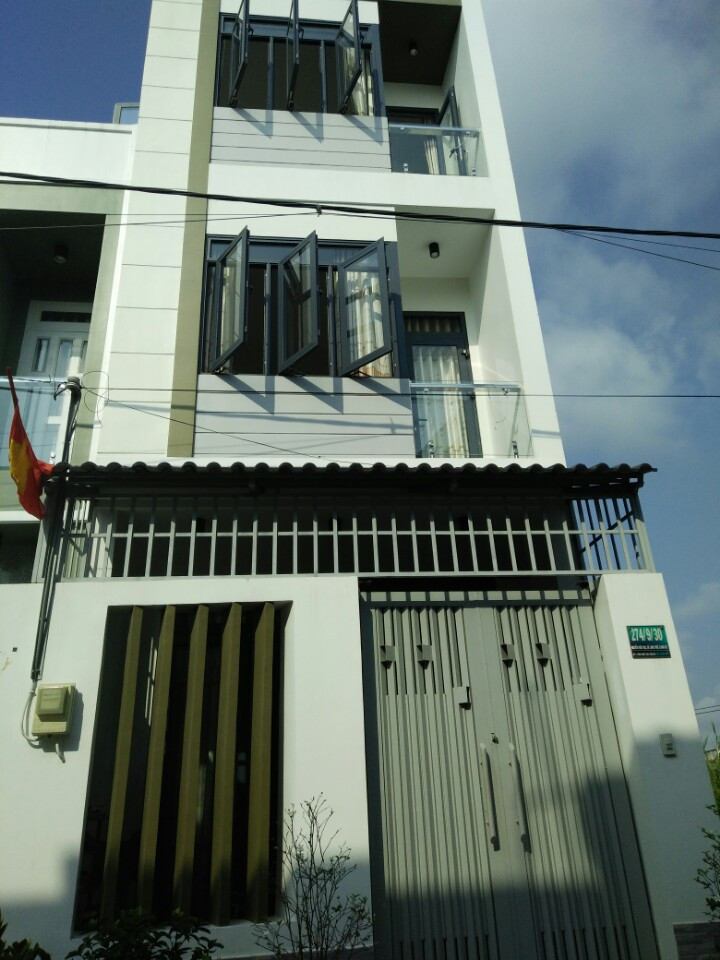 Nhà mới hẻm 10m đường Nguyễn Văn Tạo, Long Thới. DT: 4x10m, 1 trệt, 2 lầu, 4 phòng ngủ 6157285