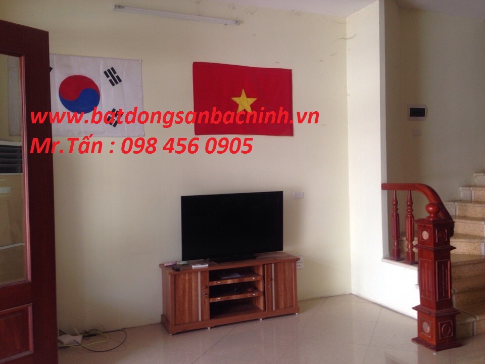 Cho thuê nhà khu HUD 4- 5 phòng ngủ khép kín cho người Hàn 6210568