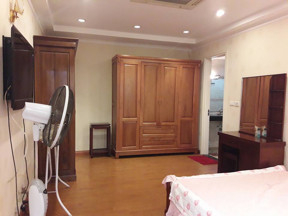 Cho thuê chung cư cao cấp MIPEC 229 Tây Sơn, giá cực rẻ 6329376