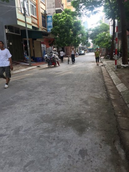 Bán nhà tái định cư Phú Diễn, DT 40m2, mặt tiền 3.3m, SN 88 ngõ 172/68 đường ô tô vào tận nhà 6442899