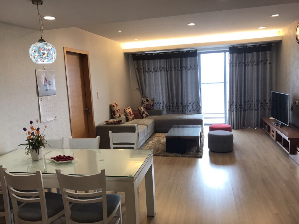 Cho thuê căn hộ chung cư tại 101 Láng Hạ 160m2 3PN full đồ 15 triệu/tháng 6589421