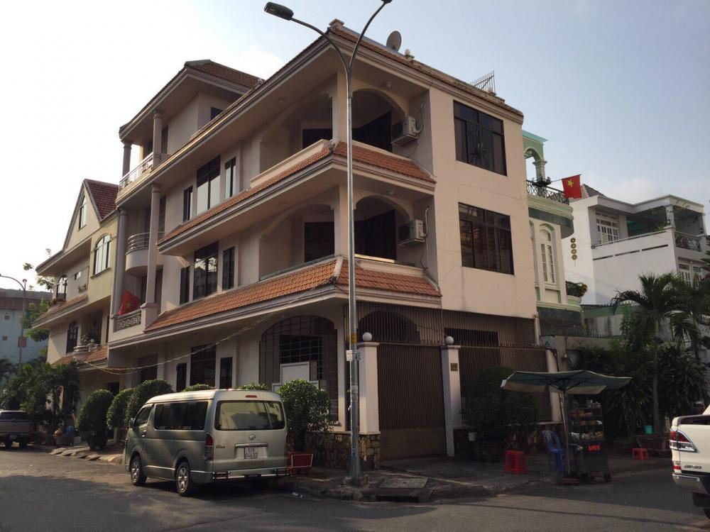Biệt thự đường Nguyễn Văn Đậu, 20*15m, tiện đi lại 6535517
