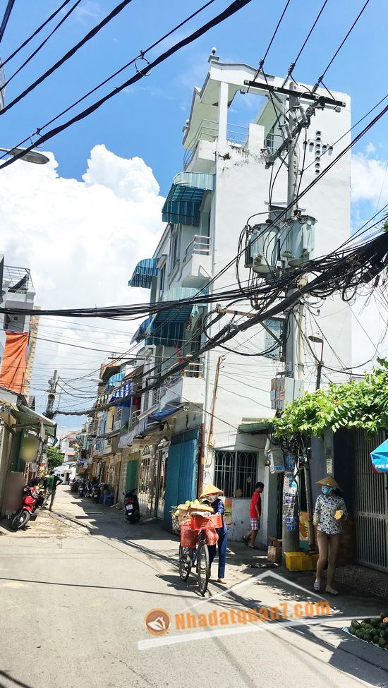 Bán nhà phố 3 lầu hiện đại hẻm 502 Huỳnh Tấn Phát, P. Bình Thuận, Quận 7 6828357