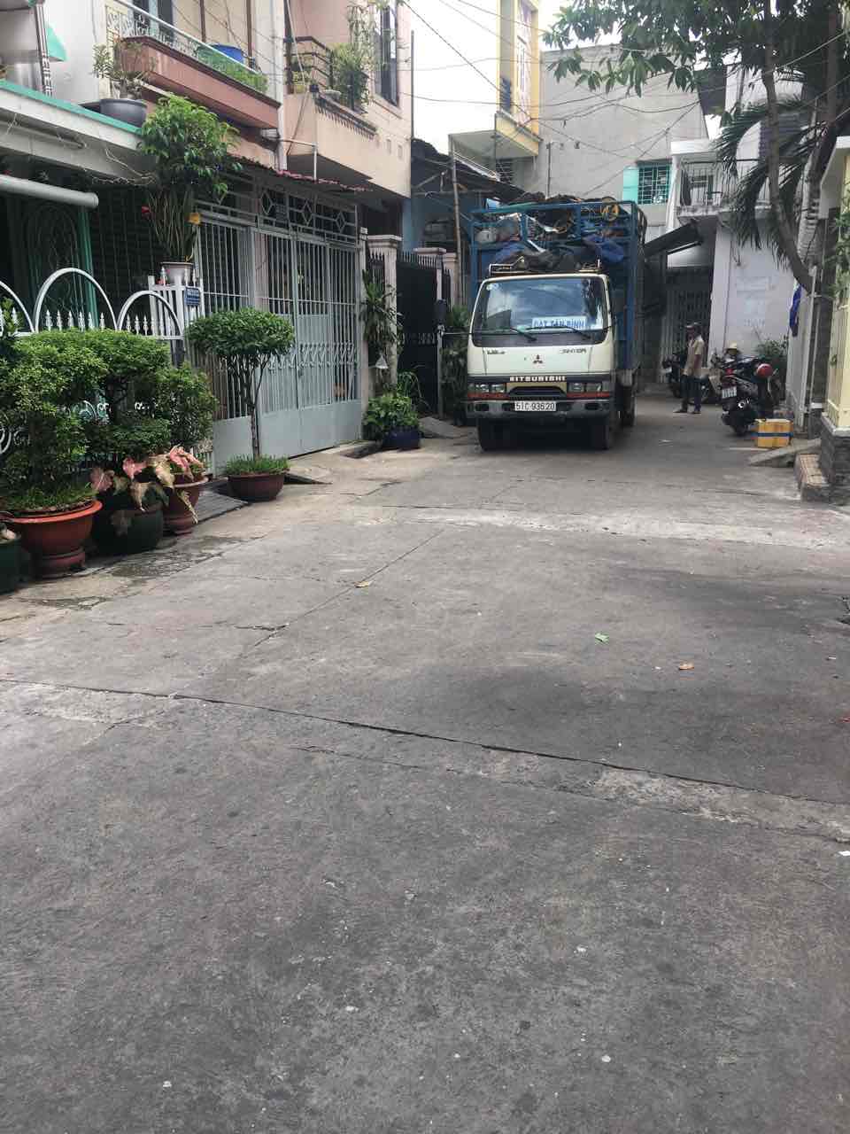 Nhà hẻm 88 Phan Sào Nam. 01222062528 6680609