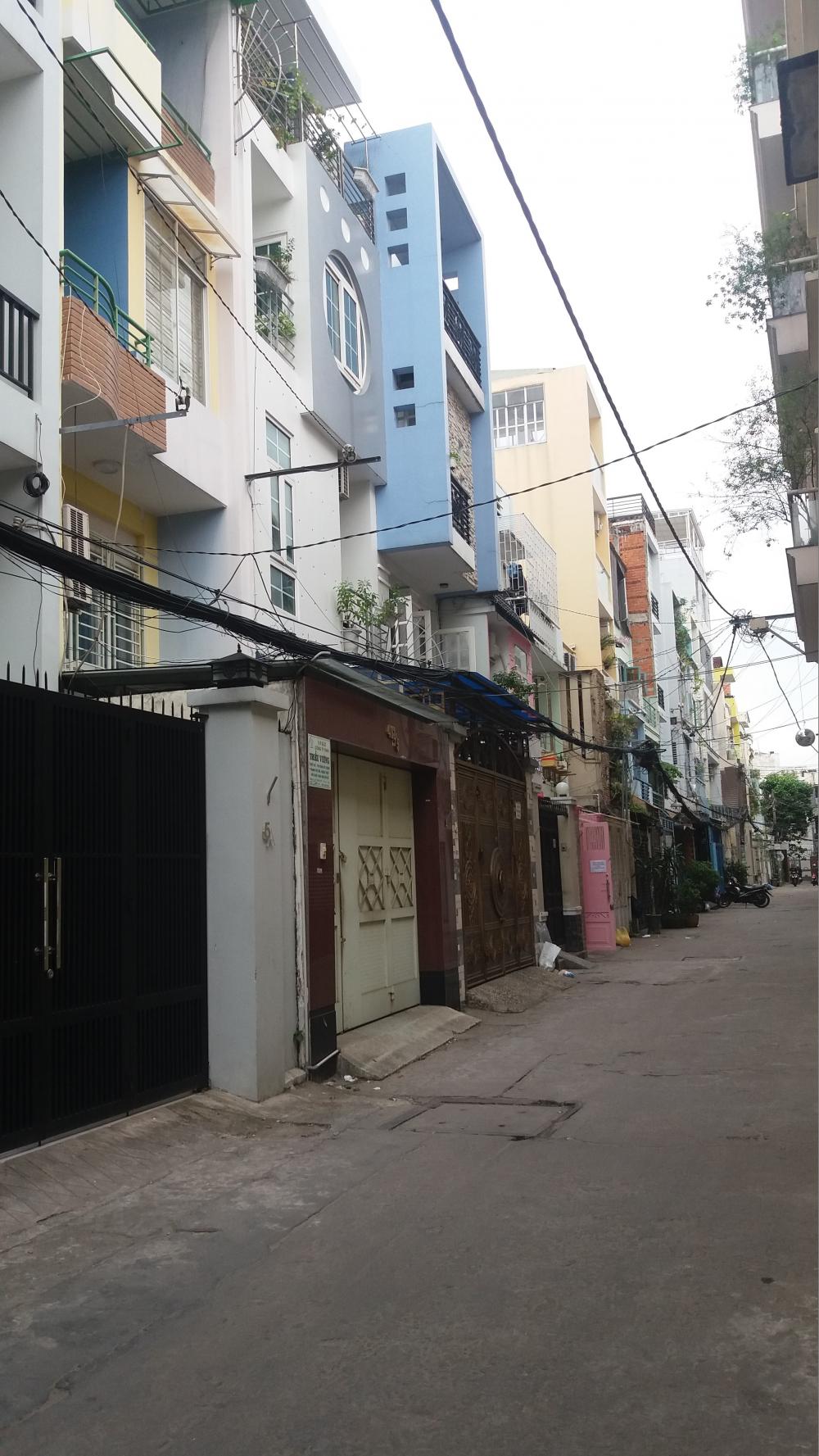 Cho thuê nhà hẻm 2A Nguyễn Thị Minh Khai, 6m x 20m, trệt, 2 lầu, sân thượng 6978341
