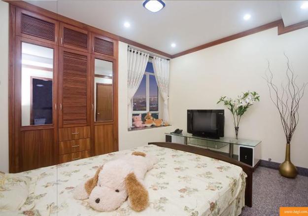 Cho thuê căn hộ Hoàng Anh Thanh Bình, 3 phòng, full nội thất. 0904.929.457 6946126
