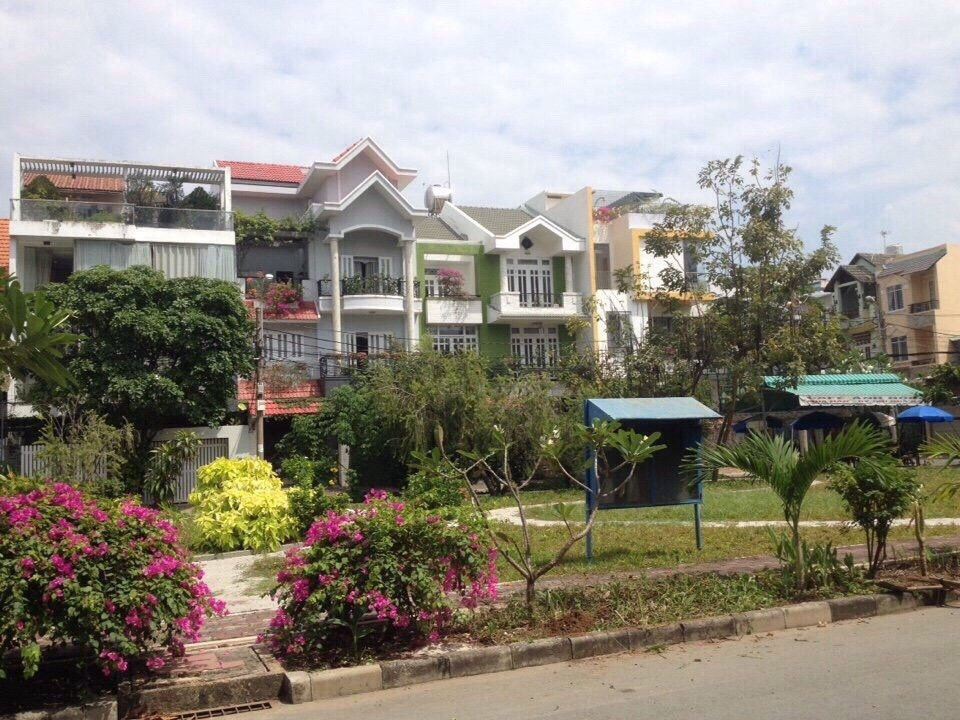 Bán nhà Nam Long Phú Thuận, DT 4x20m, 2 lầu, ST view công viên giá 6.3 tỷ 7090611