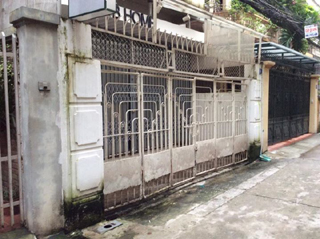 Cho thuê nhà số 8 ngách 9 ngõ 371 Đê La Thành, Đống Đa 7172189