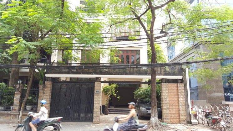 Nhà mặt phố Phan Châu Chinh, 3 mặt thoáng: 5 tầng x 68m2. MT 6.8m, vỉa hè 10m 7371396