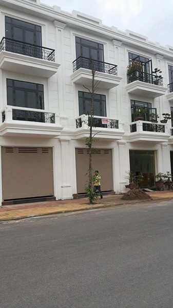 Bán nhà 3 tầng tại khu đô thị Petro Thăng Long Thái Bình 7046736