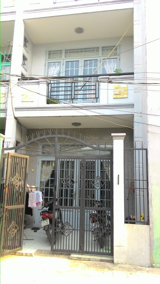 Bán nhà đường Lô Tư, Bình Tân, vô hẻm, DT: 50m, giá 780 triệu, LH: 0948773113 7105704