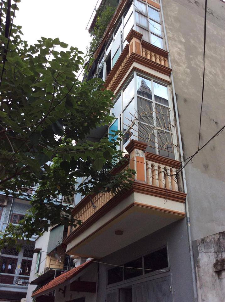  Bán nhà phân lô phố Nguyễn Lân 43m2, 4 tầng, 4.5 tỷ. 7103790
