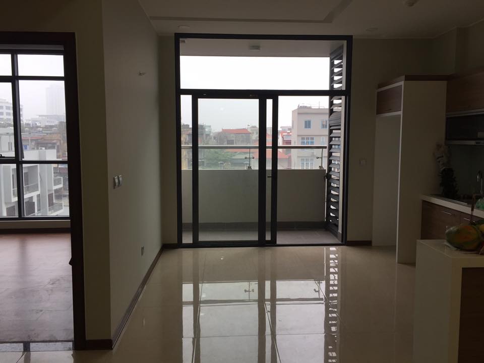 Cho thuê căn 2 PN, đồ cơ bản, 80m2 ở Tràng An Complex - Số 1 Phùng Chí Kiên, giá 12 tr/tháng 7370082