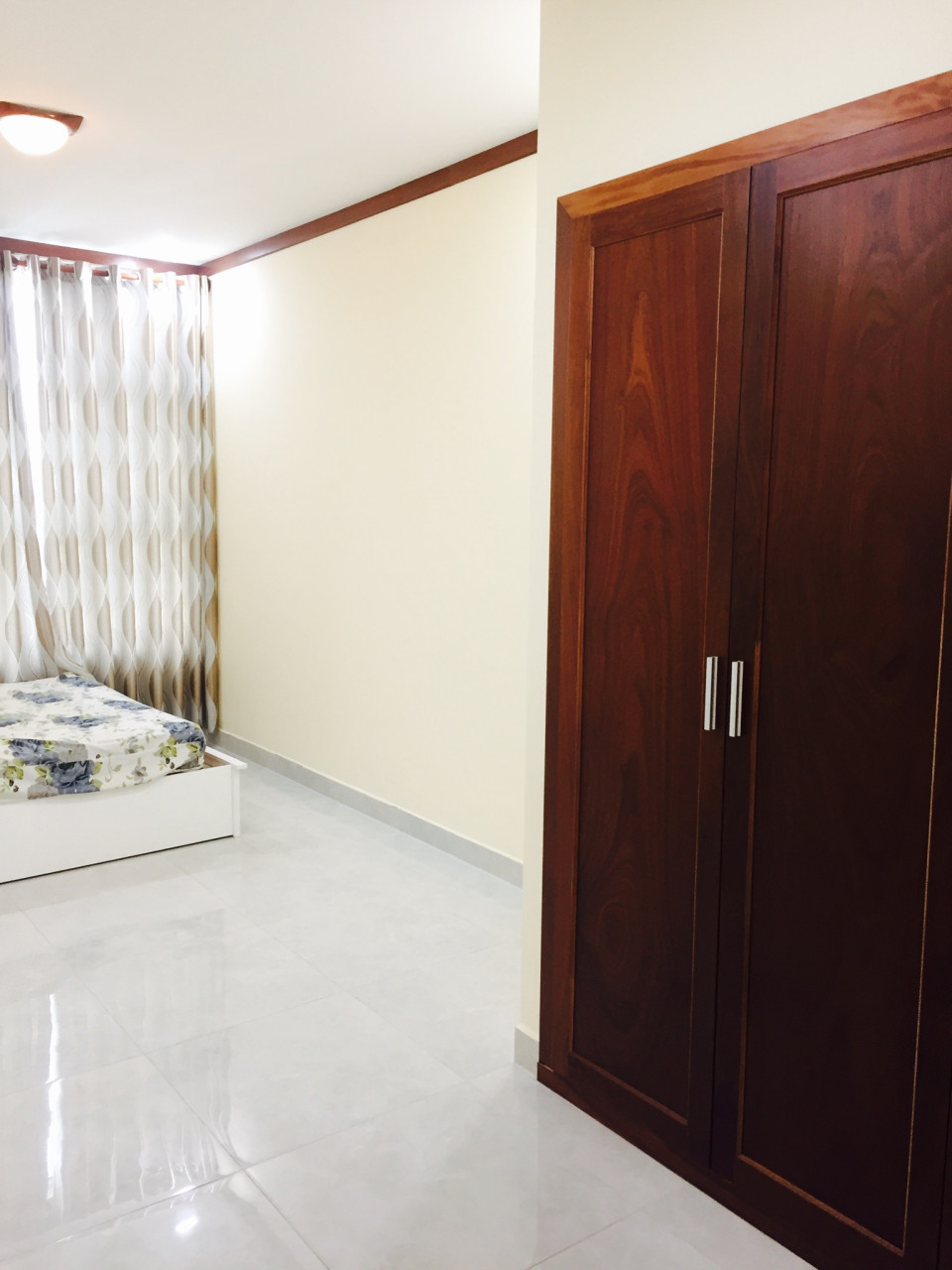 Cho thuê căn hộ Hoàng Anh Thanh Bình, 3 phòng ngủ. LH 0901373286 7525489