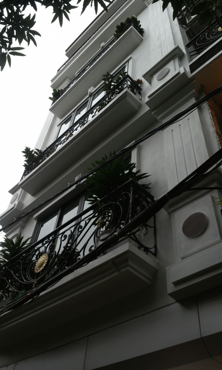 Bán nhà đẹp-diện tích 35m2-5 tầng-phường Khương Đình-Thanh Xuân- ngay gần UBND Phường-094 307 5959 -                7439198