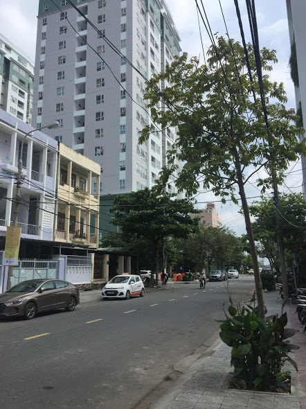 Cho thuê nhà 3,5 tầng mặt tiền 10m, đường Quang Trung, 40 tr/th 7485087