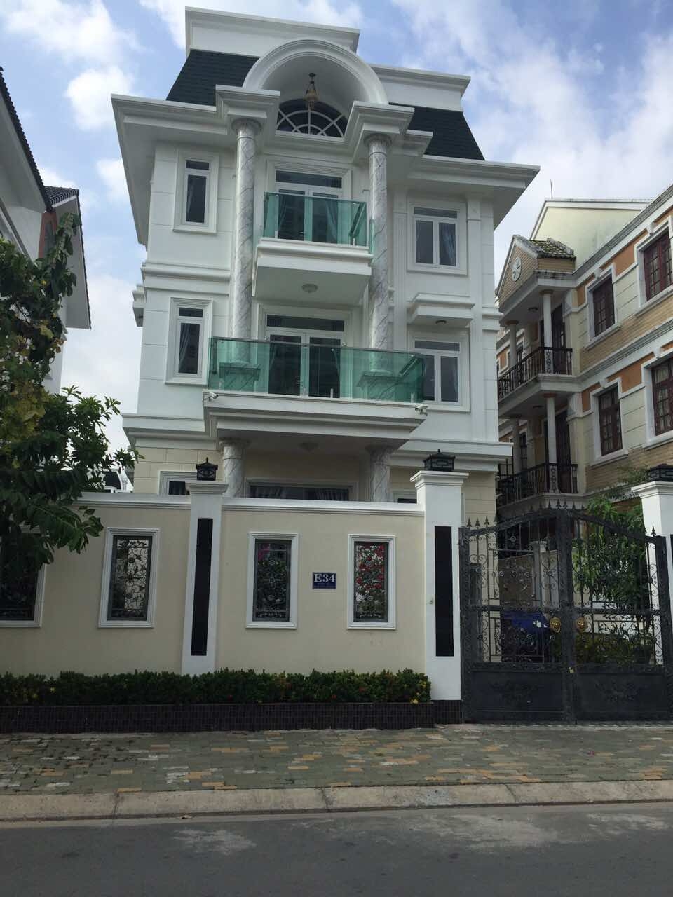 Bán gấp biệt thự song lập Mỹ Hào -nằm trên mặt tiền đường Phạm Thái Bường - đẹp nhất Phú Mỹ Hưng
 7548116