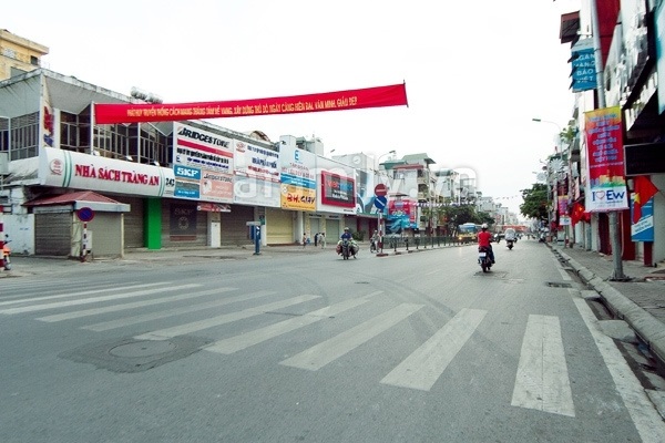 Tòa nhà 9 tầng mặt phố Tôn Đức Thắng, gần Văn Miếu - Quốc Tử Giám, 20 tỷ. 7757133