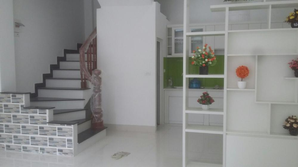 Bán nhà 2.7 tỷ đường Bà Triệu, Hà Đông, nhà 4.5 tầng*42m2, LH0943075959 / 0982346912 7813694