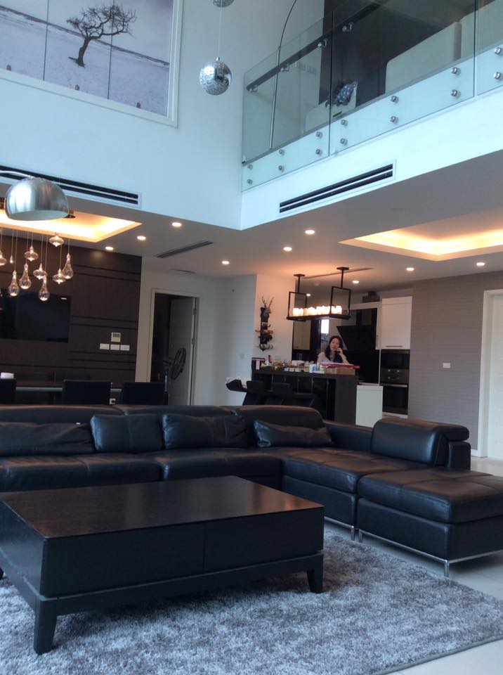 Cho thuê CHCC Hoàng Thành Tower, căn Duplex tầng 19, 234m2, 4 phòng ngủ, nội thất tốt 50 tr/tháng 3071780