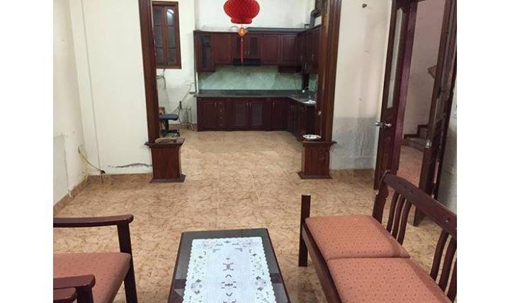 Cho thuê nhà riêng khu phân lô Hoàng Cầu - Nguyễn Phúc Lai, 70m2, 3 tầng 9115710