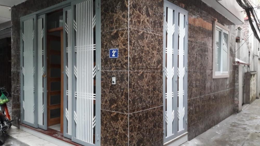 Cho thuê nhà mới xây 5 tầng tại phường Xuân La 9132314