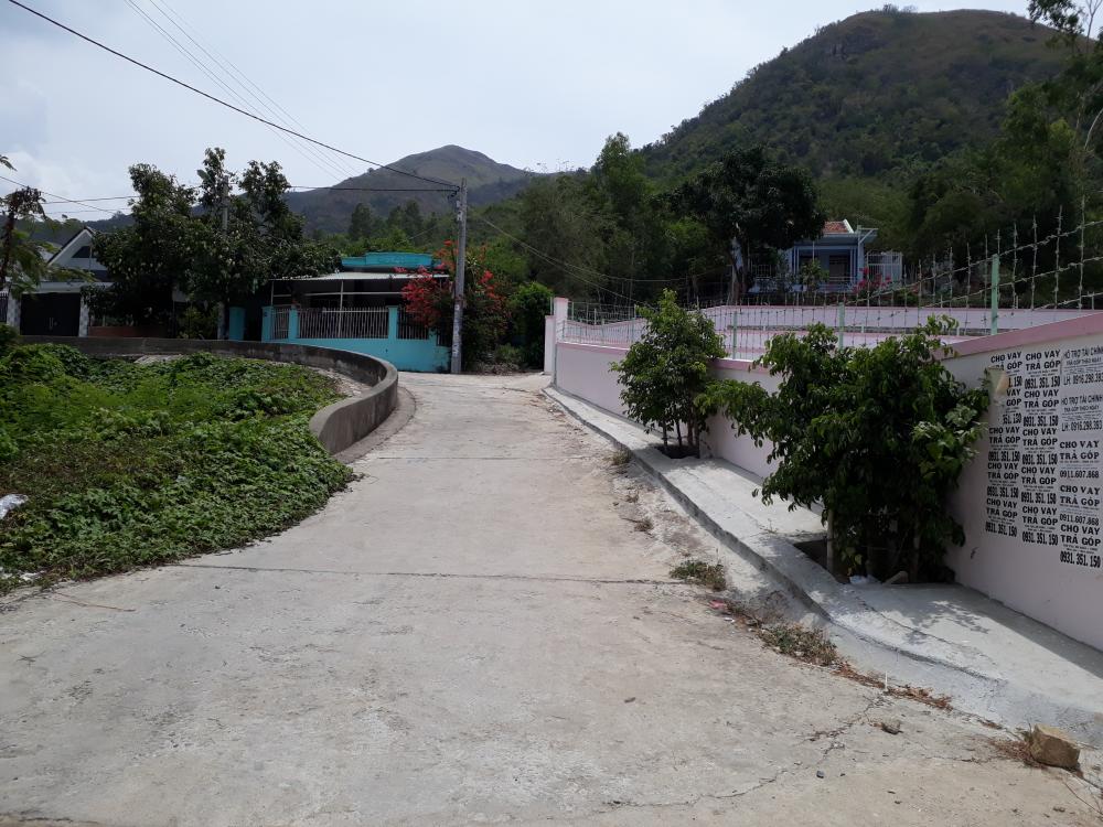 Bán nhanh 2 lô đất Nguyễn Chích- Vĩnh Hòa- Nha Trang. 9233362