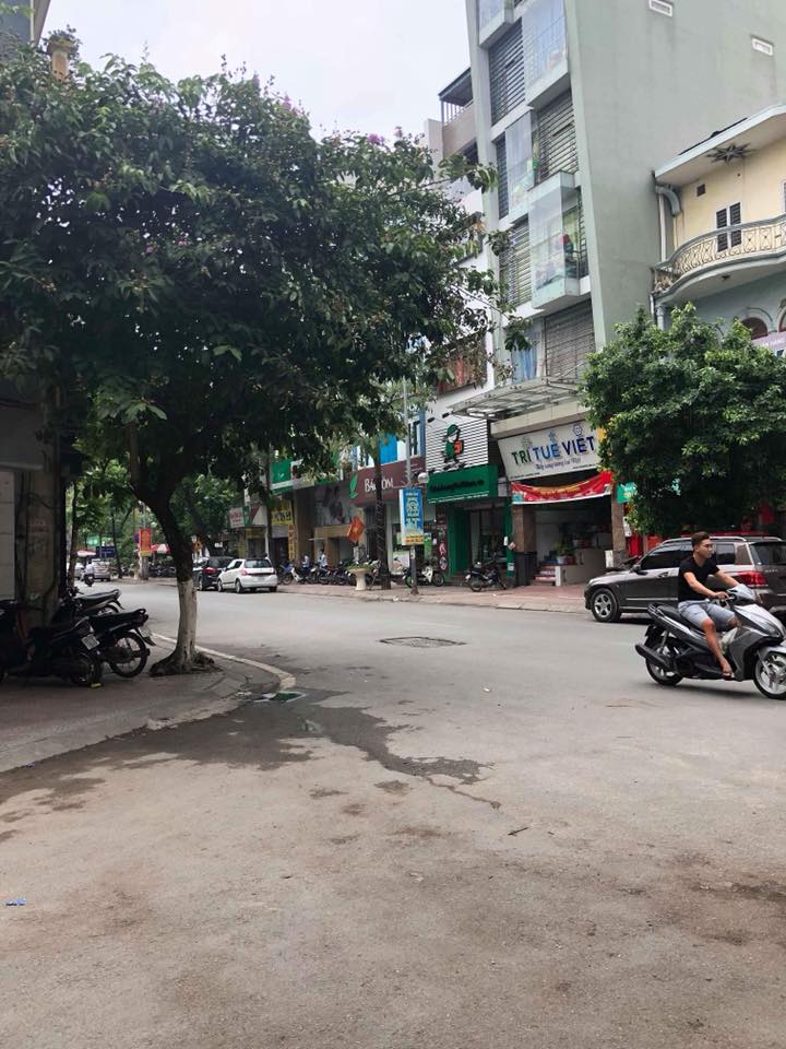 Phân lô, gần phố, nhà đẹp, Nguyễn Sơn, giá 3.2 tỷ, 0914 158668 9300891