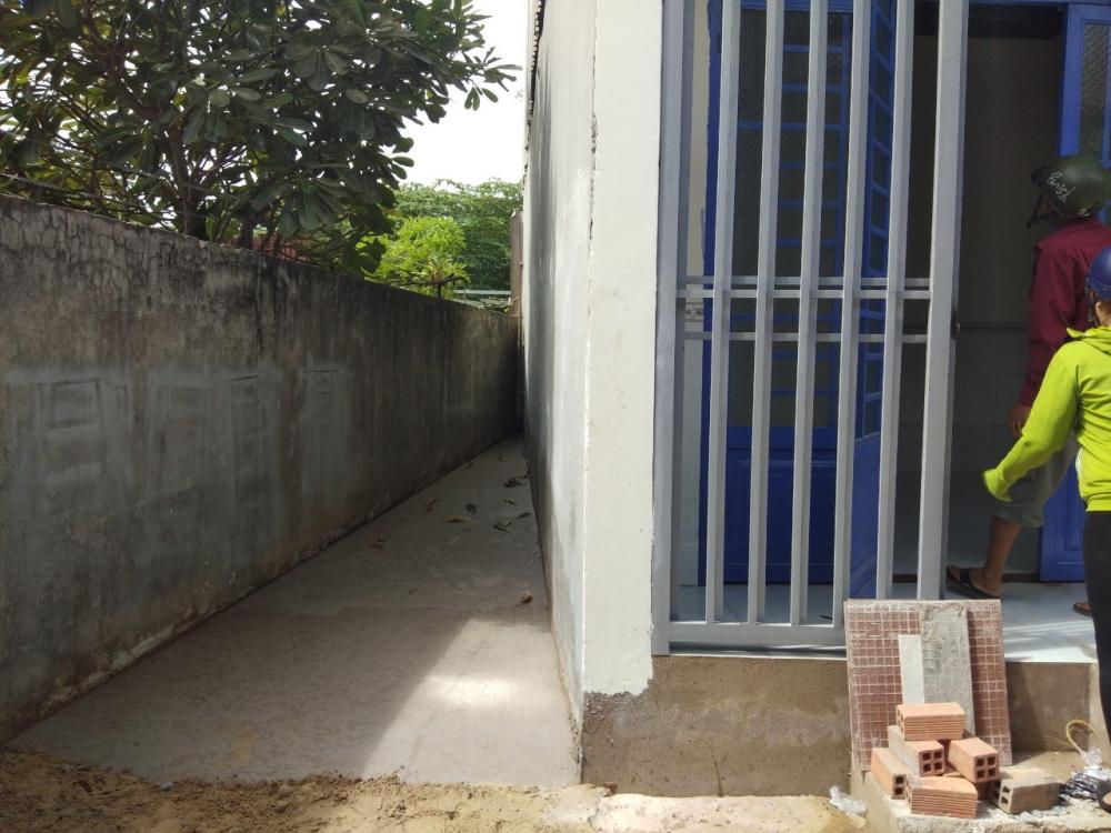 Nhà cấp 4 gác lửng mới xây ở Liên ấp 123, Vĩnh Lộc A, Bình Chánh 8871530