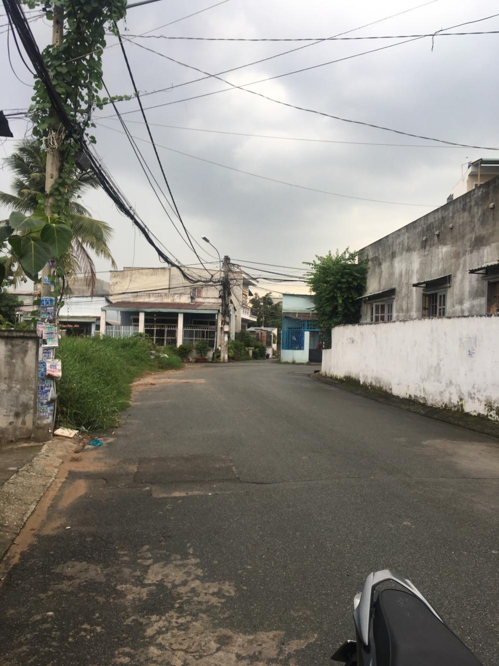 Bán đất đường 182, Tăng Nhơn Phú A, quận 9, 38tr/m2(110m2) 8951847