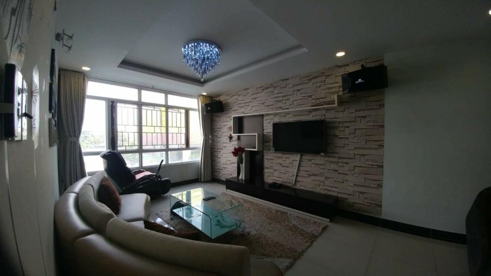 Cho thuê giá hot căn hộ chung cư Giai Việt đường Tạ Quang Bửu, Quận 8, Phường 5 8967027