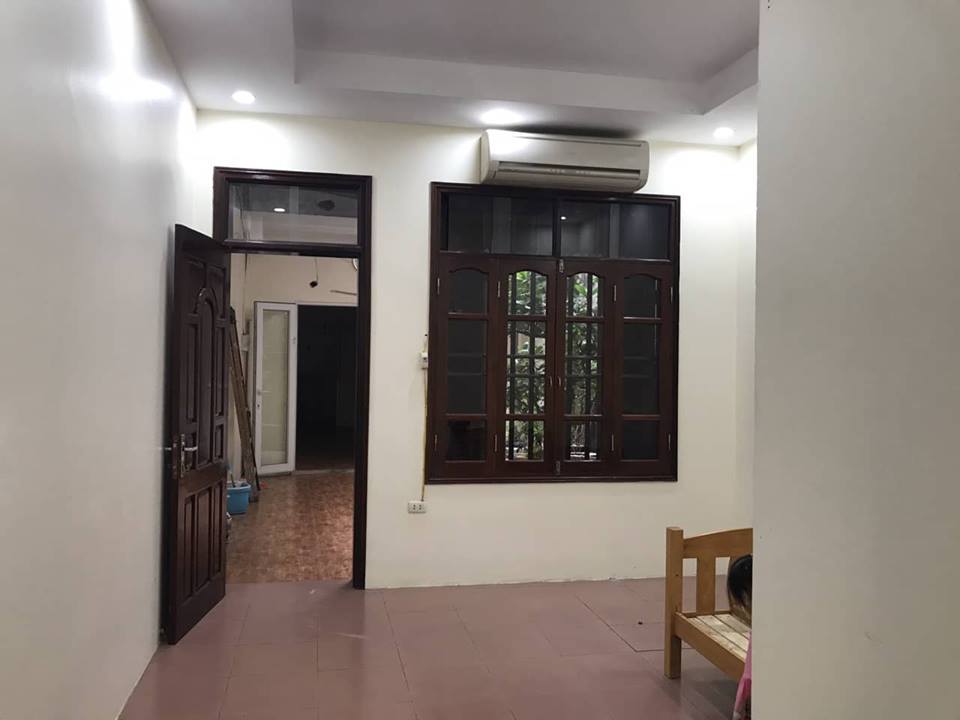 Cho thuê nhà ở hộ gia đình  hoặc làm văn phòng tại Nguyễn Trãi
 9353314