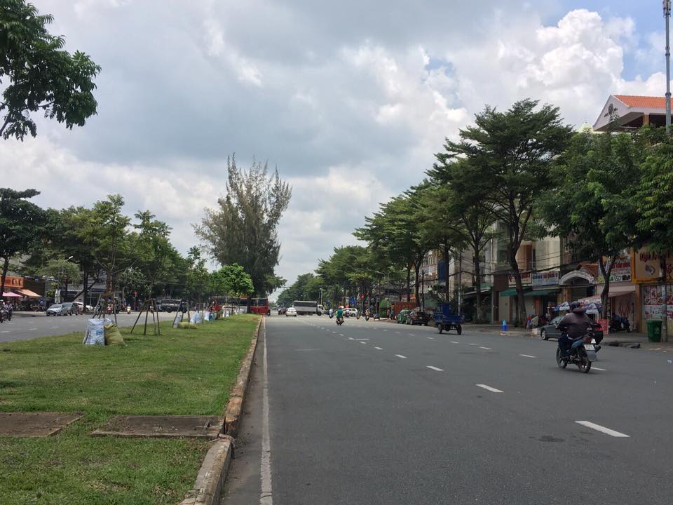 Bán nhà góc 3 MT đường Vành Đai Trong, P. Bình Trị Đông B, Q. Bình Tân, 12x50m, 4 tấm, giá 68 tỷ 9368773