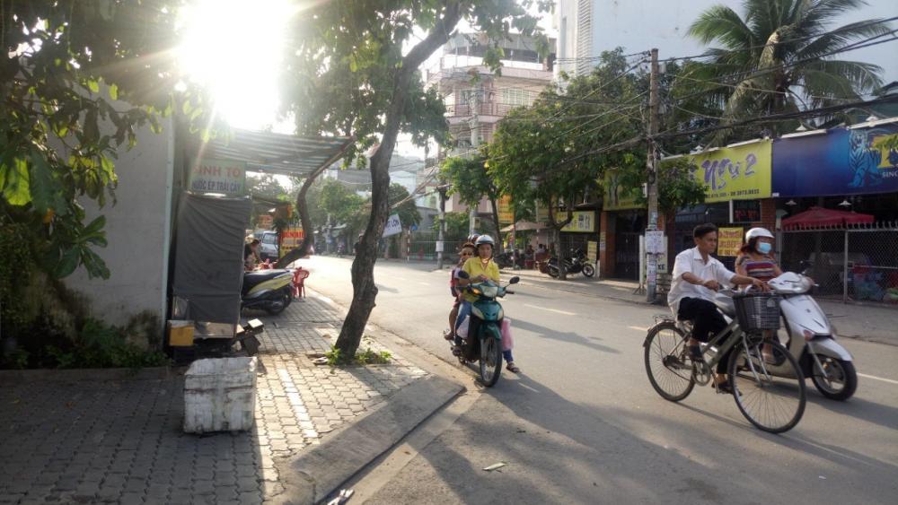 Nhà mặt tiền đường Lý Phục Man, 99.2m2, Phú Thuận, Q7 9364425