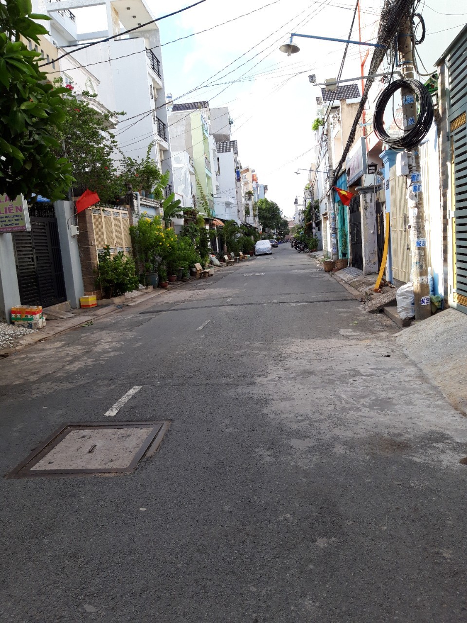 Bán nhà hẻm 366 Lê Văn Quới, (4x17m), giá 4.5 tỷ, Q. Bình Tân 9385963