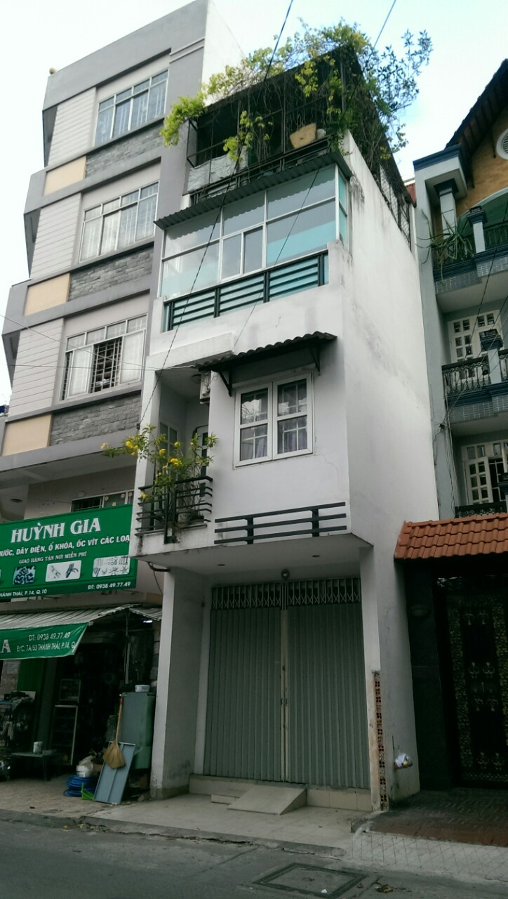 Bán nhà hẻm xe hơi đường Trần Hưng Đạo, quận 1, kinh doanh và ở tốt 9394636