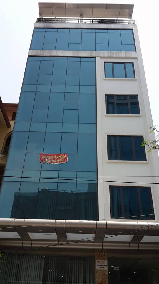 Cho thuê nhà MP Trung Hòa, DT 60m2, 6 tầng, giá 80 tr/tháng 9413130