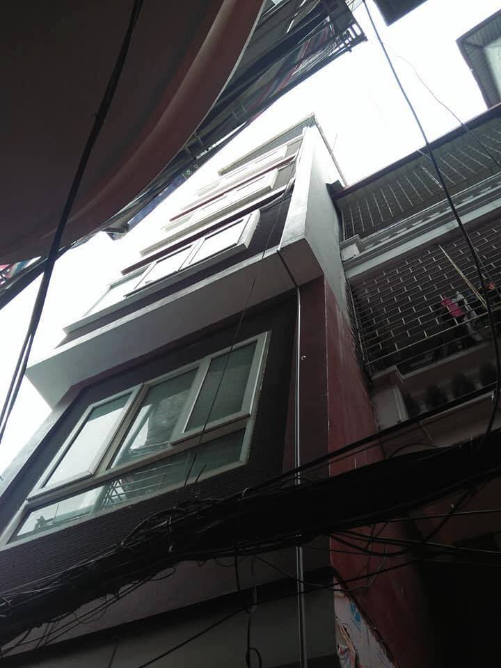 Bán nhà 5 tầng, cho thuê kinh doanh ngõ Văn Hương, giá 5,1 tỷ 9502194