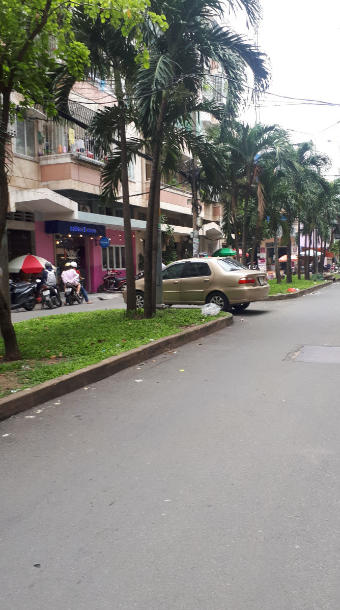 Bán căn hộ lầu 4 chung cư A2 127 Phan Xích Long, P7, Phú Nhuận. DT 66m2, giá 2.85 tỷ/TL 9703865