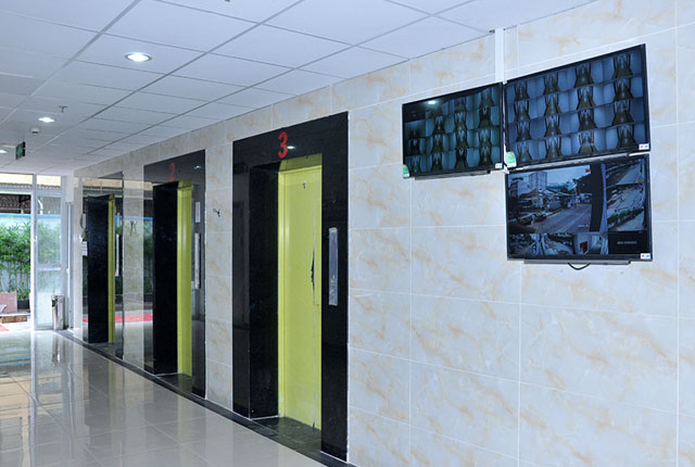 Bán căn hộ 8X Plus, Q.12, DT 64m2, 2PN, có NT, giá 2.630 tỷ, LH 0932044599 9483462