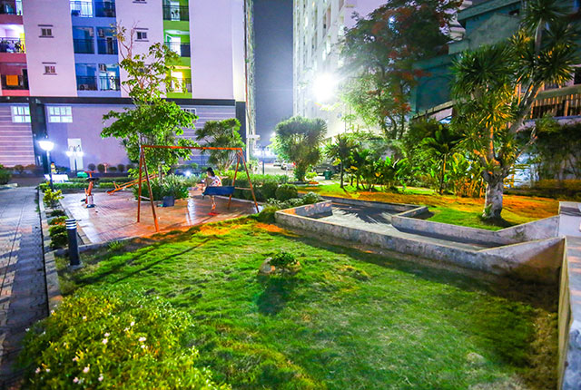 Bán căn hộ 8X Plus, Q.12, DT 64m2, 2PN, có NT, giá 2.630 tỷ, LH 0932044599 9483462