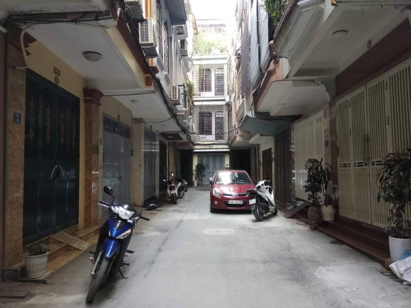 Chính chủ bán nhà ngõ 178 Thái Hà, Đống Đa, DT 45m2 x 4T, ô tô vào nhà. Giá 6.7 tỷ 9516744