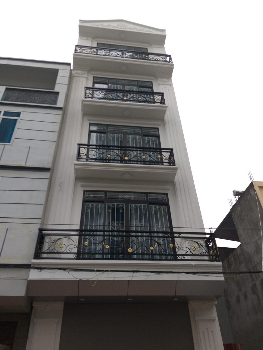 Cần bán nhà đẹp, diện tích rộng, giá rẻ, duy nhất 1 căn ngã tư Vạn Phúc, Hà Đông, 45m2, 5 tầng 9515514