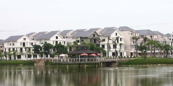 Đáo hạn ngân hàng cần bán gấp biệt thự LK khu đô thị Xuân Phương, DT 74.3m2. LH: 0936.358.981 9590759